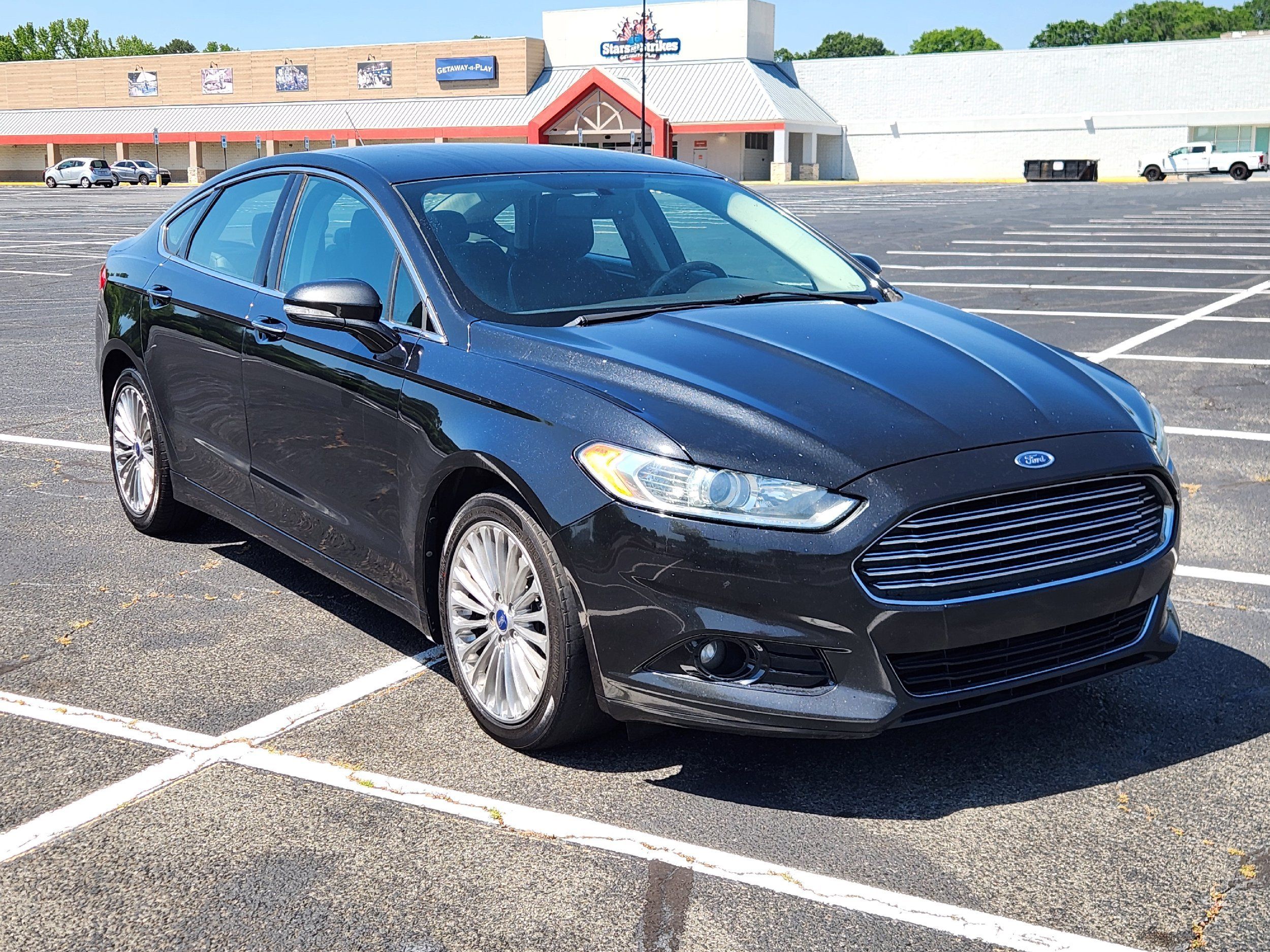 2014 Ford Fusion Titanium I4 FWD's photo