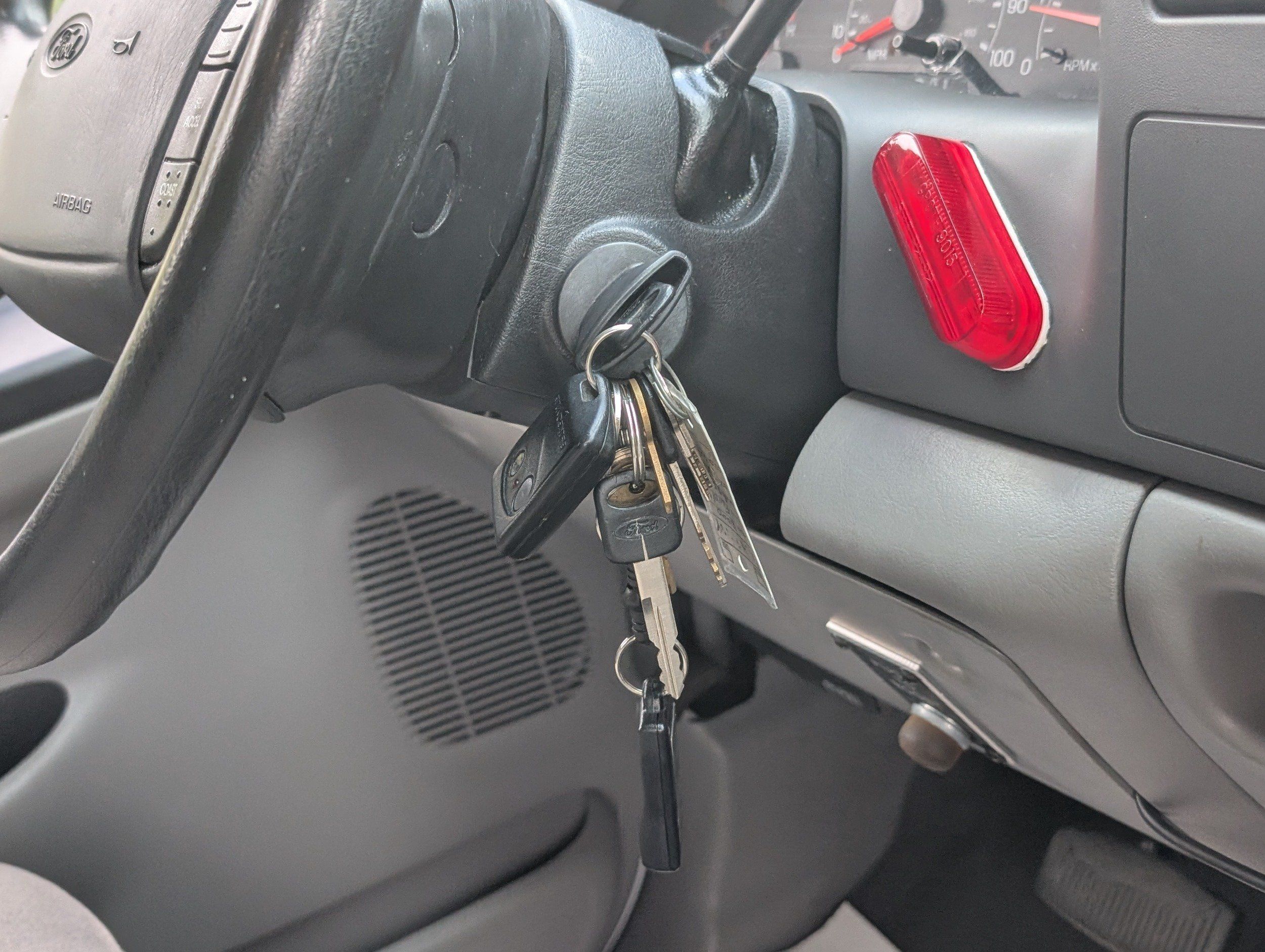 2000 Ford F-550 photo 31