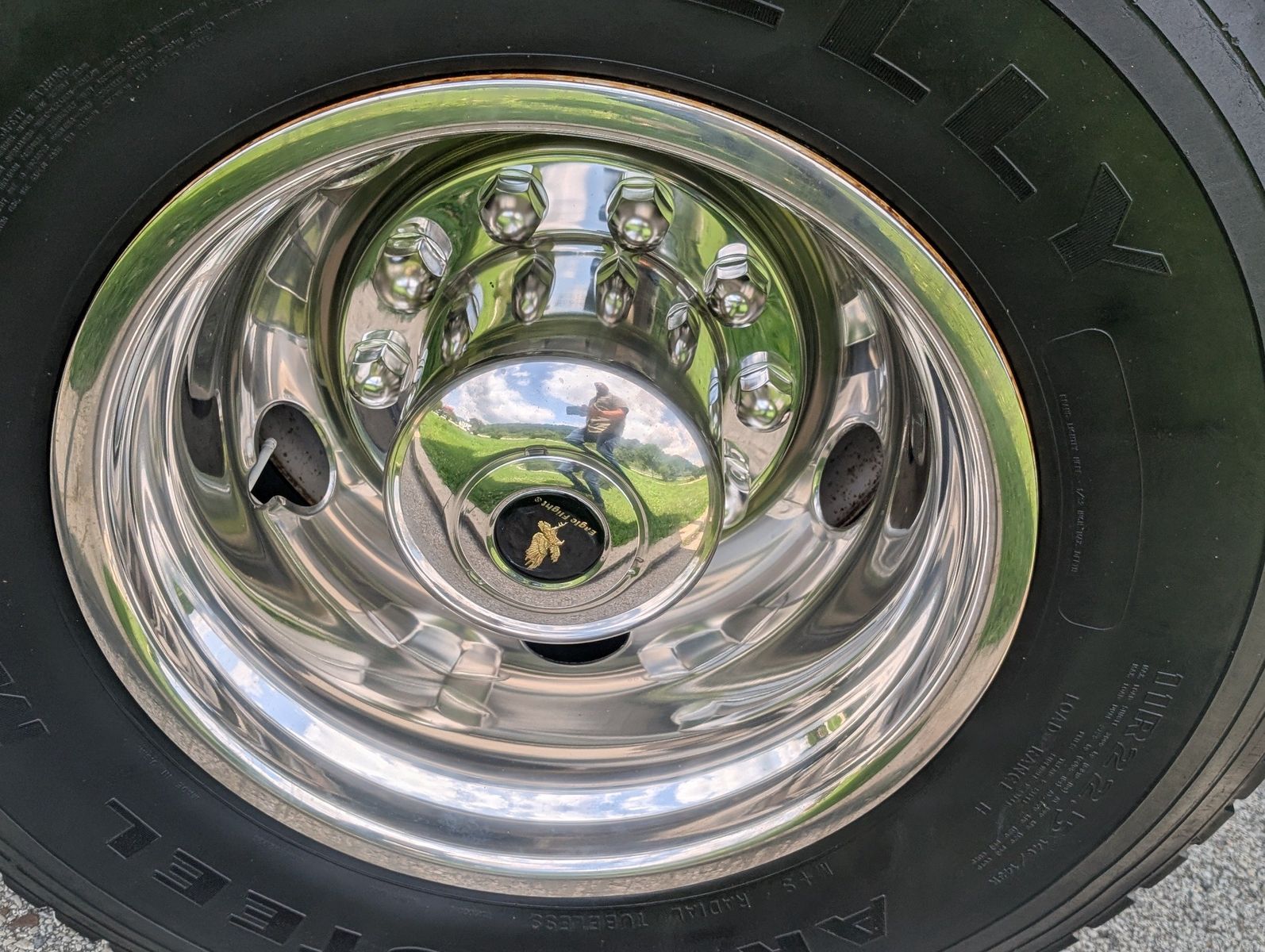 2015 Ford F-750 53