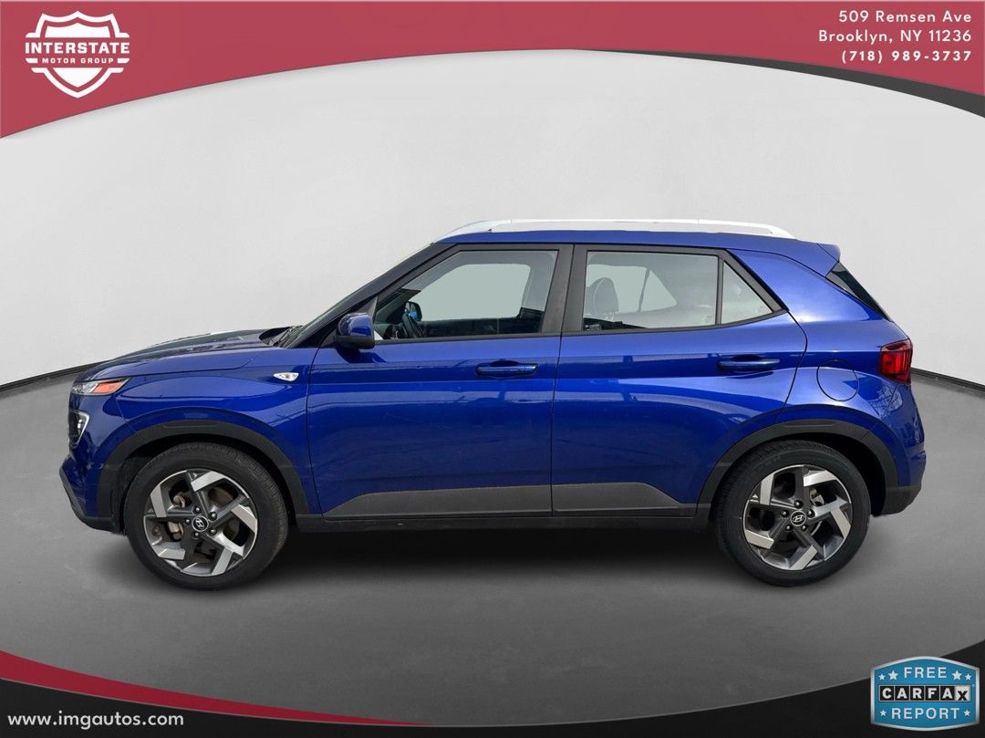 2022 Hyundai Venue SEL Limited photo 4