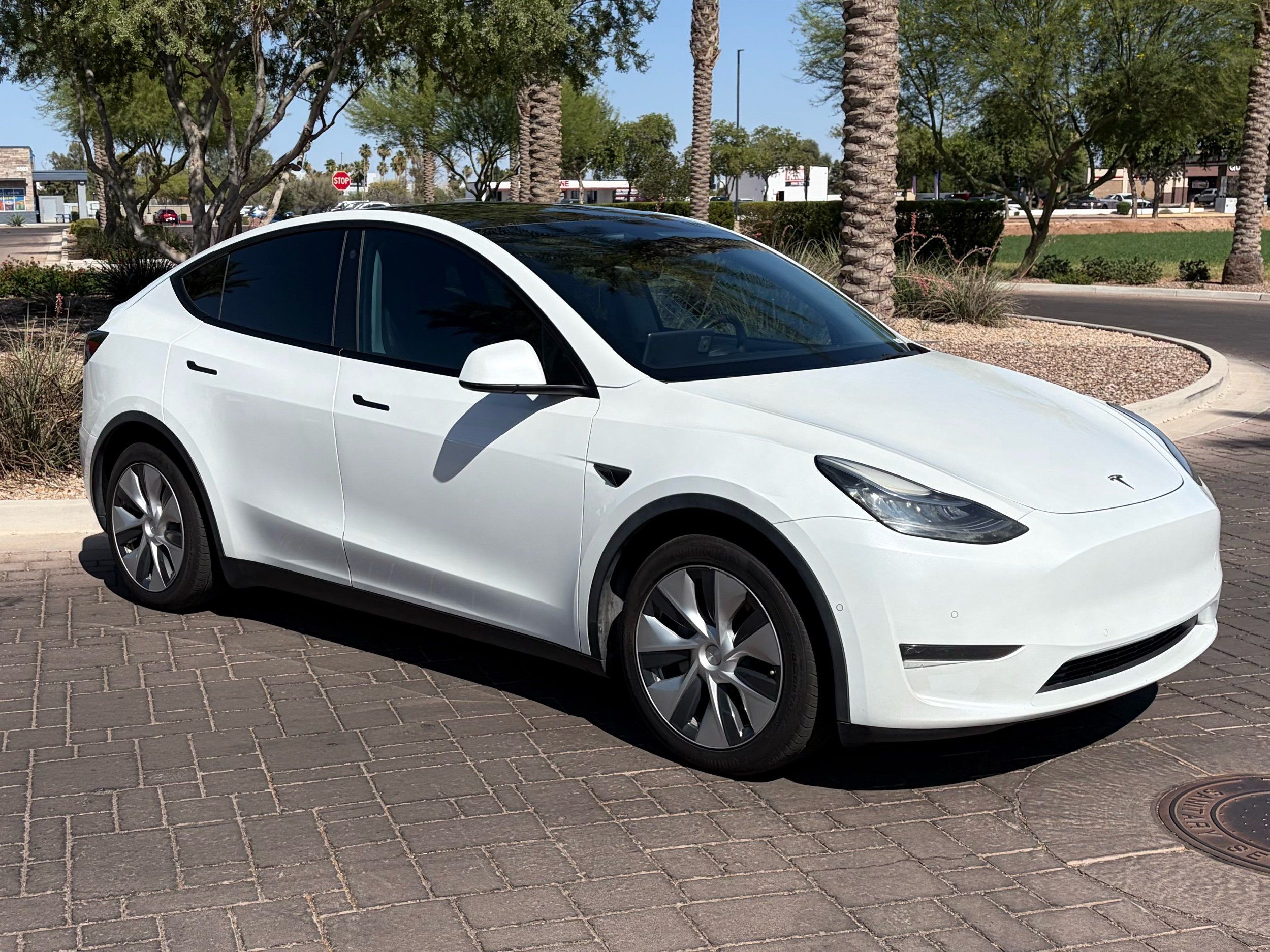 2021 Tesla Model Y Long Range Dual Motor All-Wheel Drive's photo