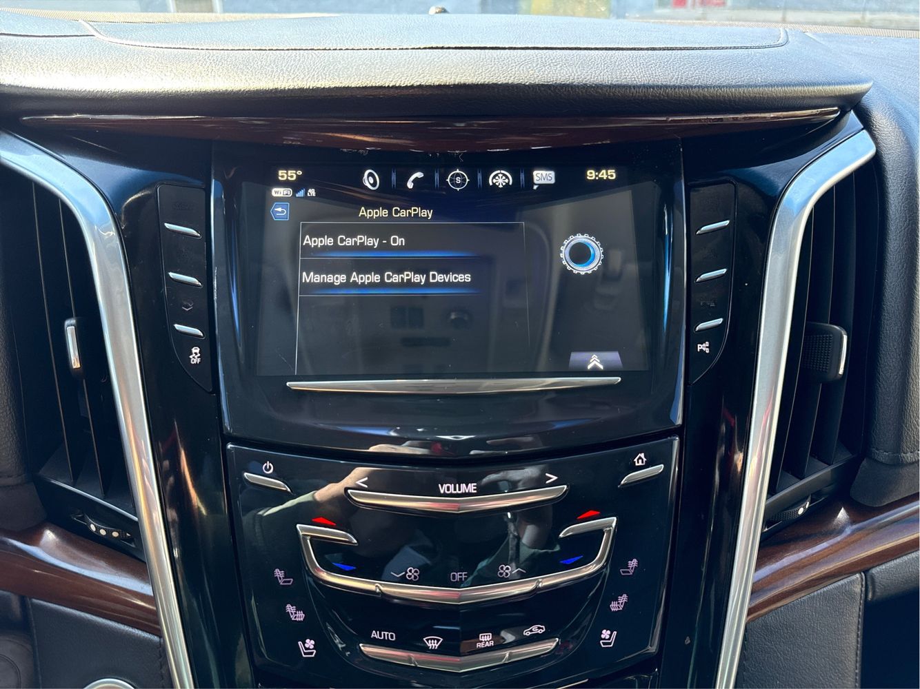 2019 Cadillac Escalade ESV Luxury photo 13