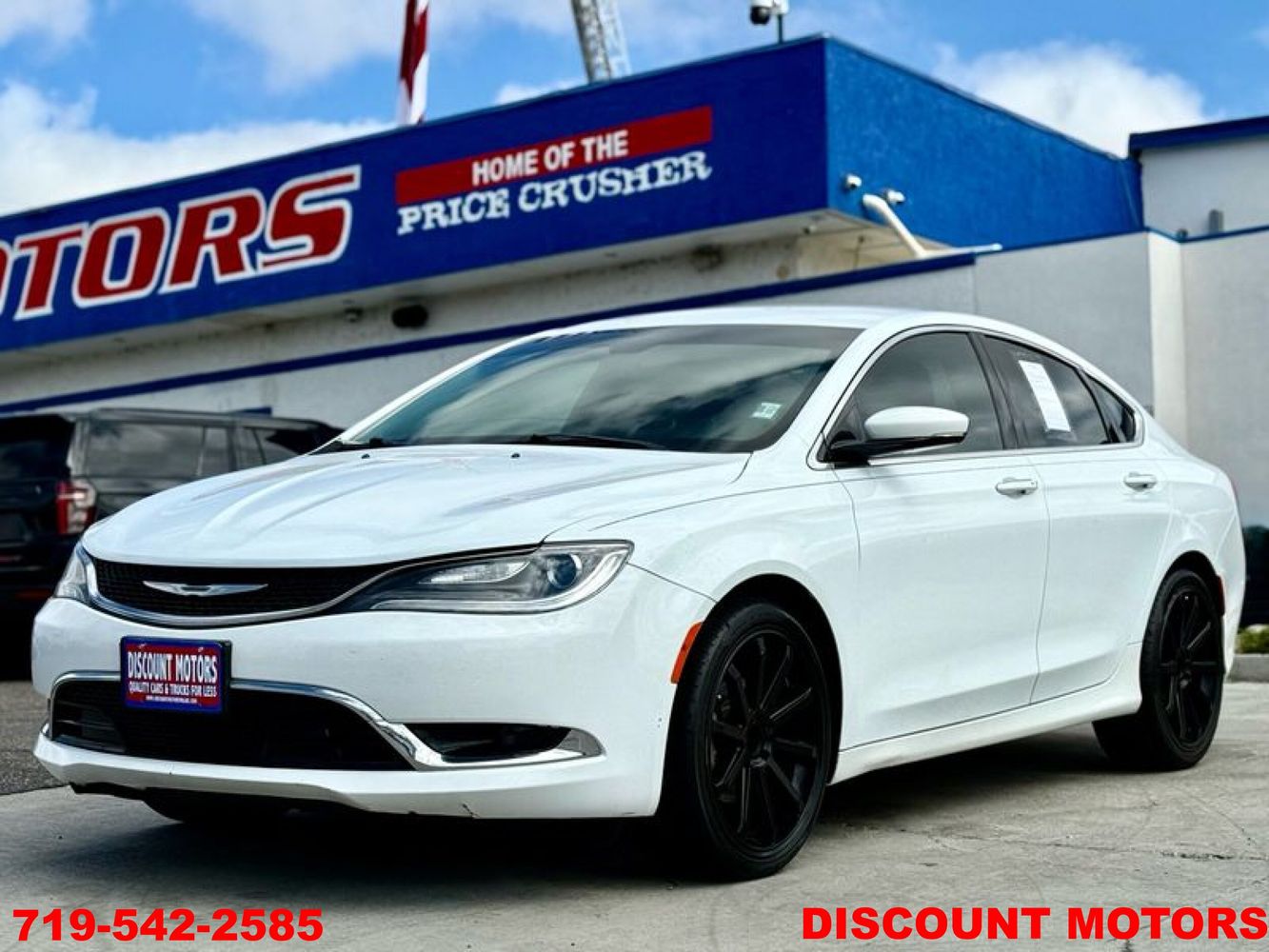 2015 Chrysler 200 C's photo