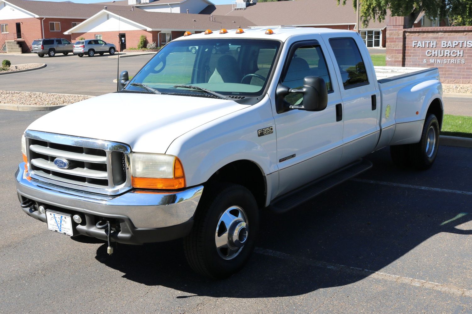 2000 Ford F-350 Super Duty XLT | Victory Motors of Colorado