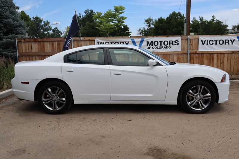2014 Dodge Charger SXT | Victory Motors of Colorado