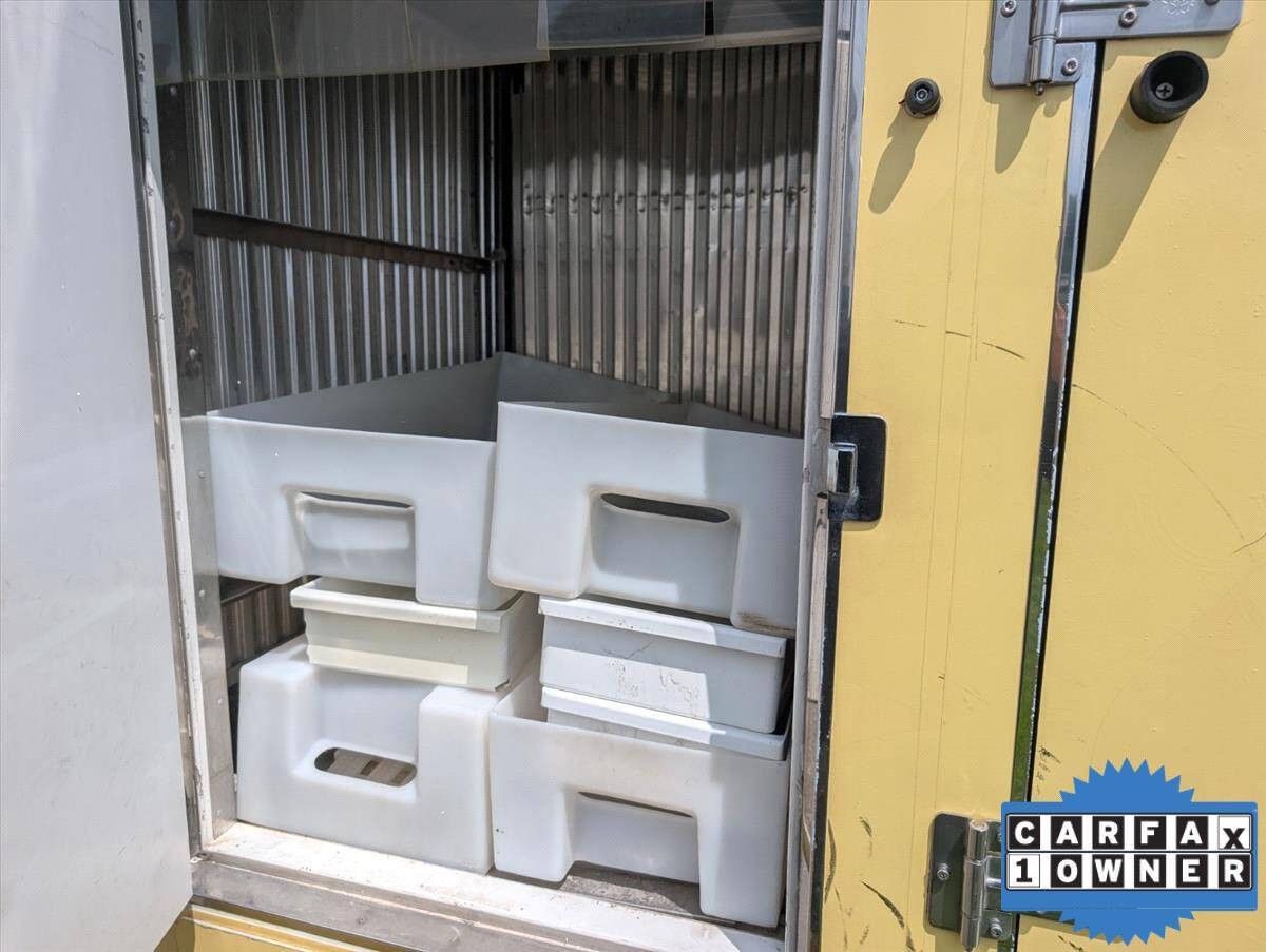 2019 Ford E-Series Chassis 29