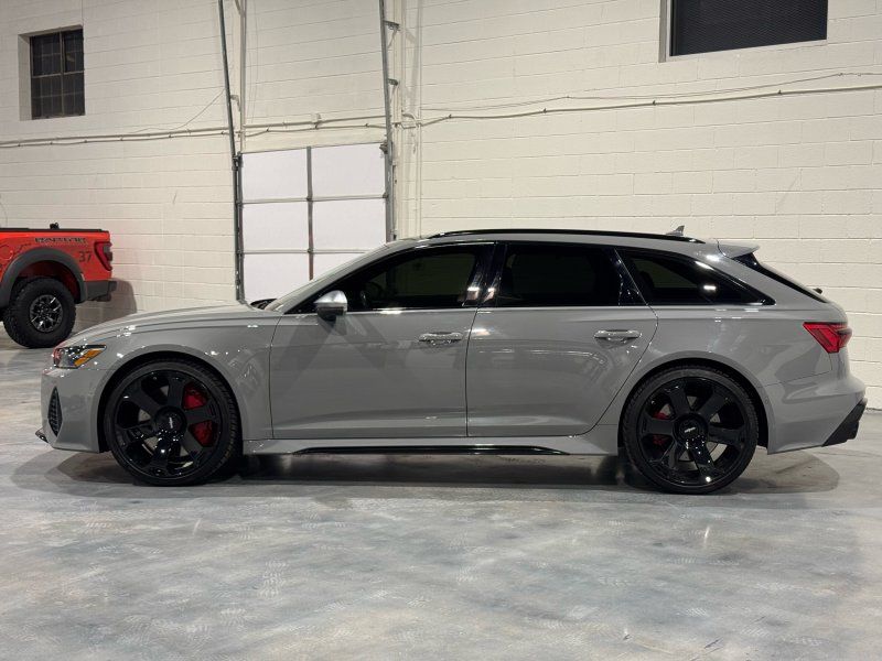 2021 Audi RS 6 Avant 4.0T quattro Avant, photo 2