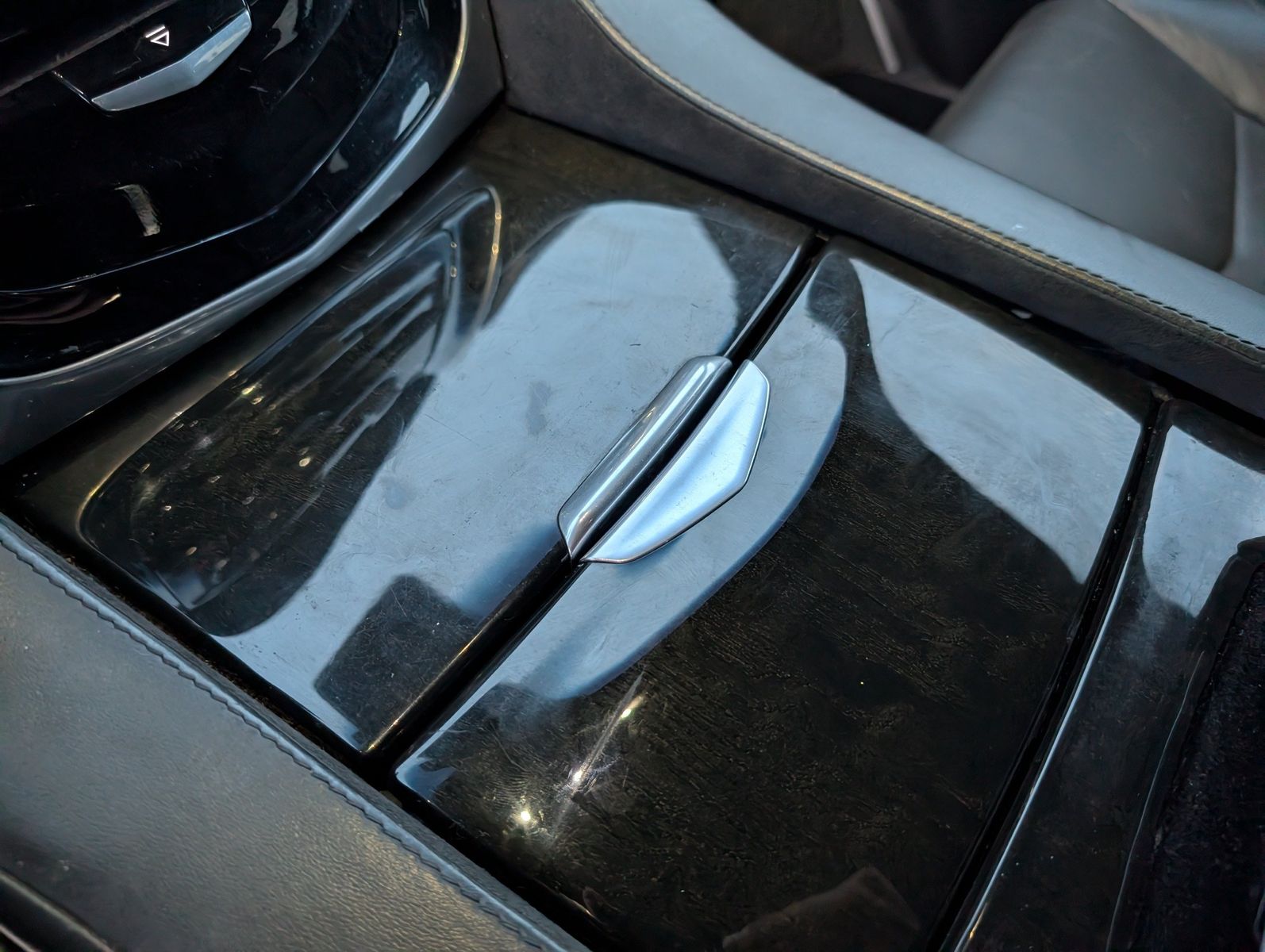 2019 Cadillac Escalade ESV 34