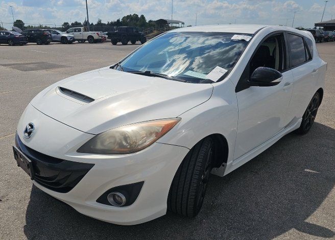2013 Mazda Mazda3 Touring photo 2