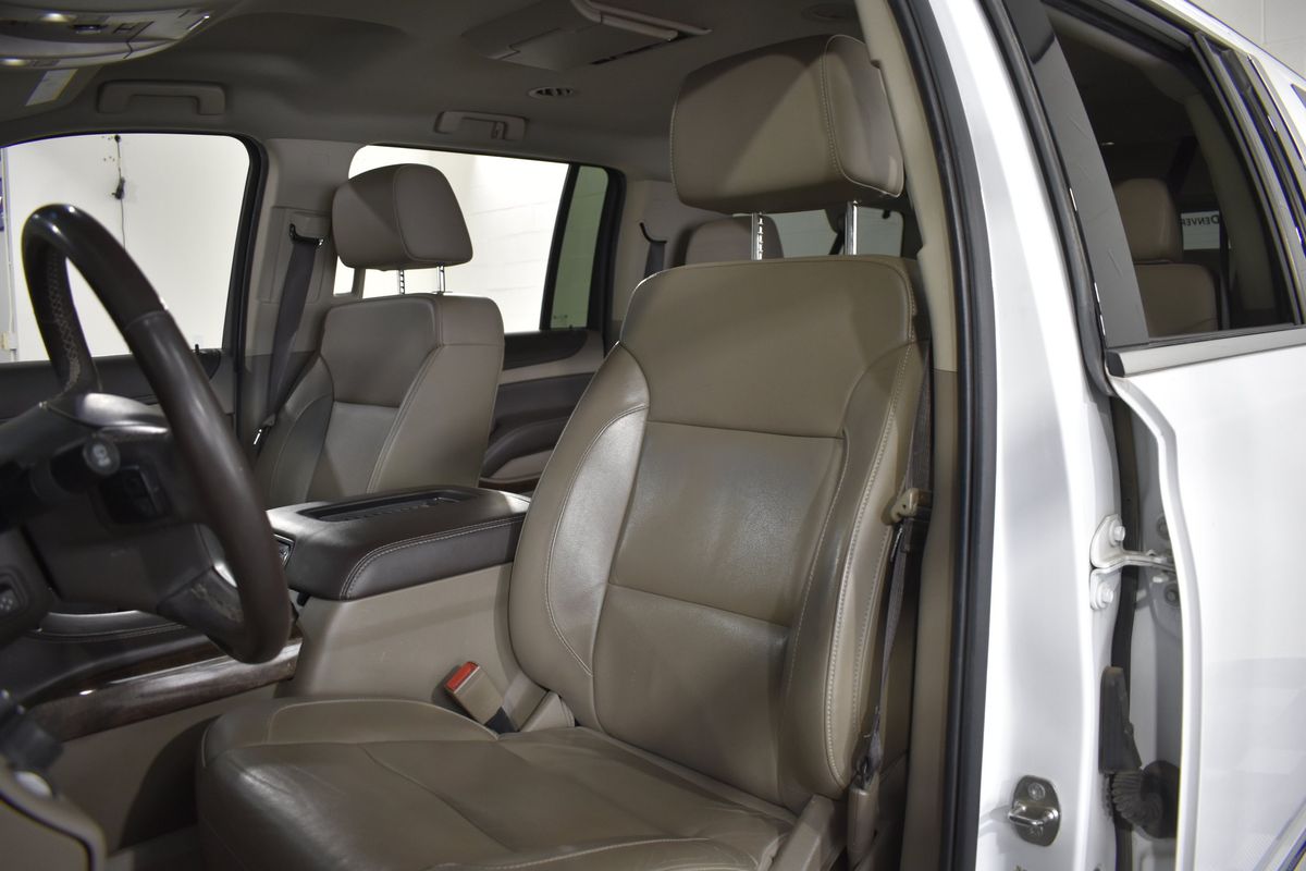 2017 Chevrolet Suburban LT