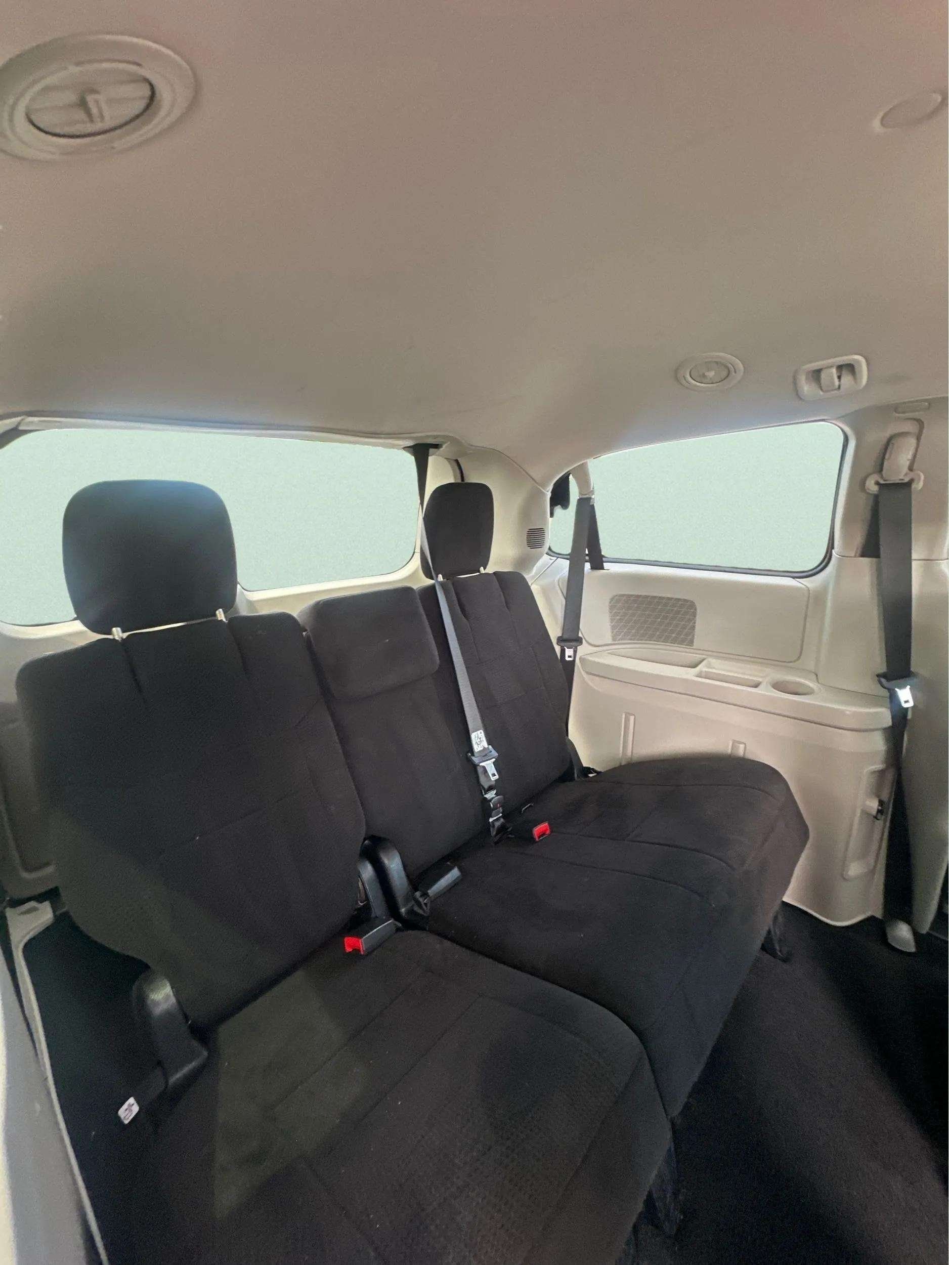 2013 Dodge Grand Caravan SE - Photo 13