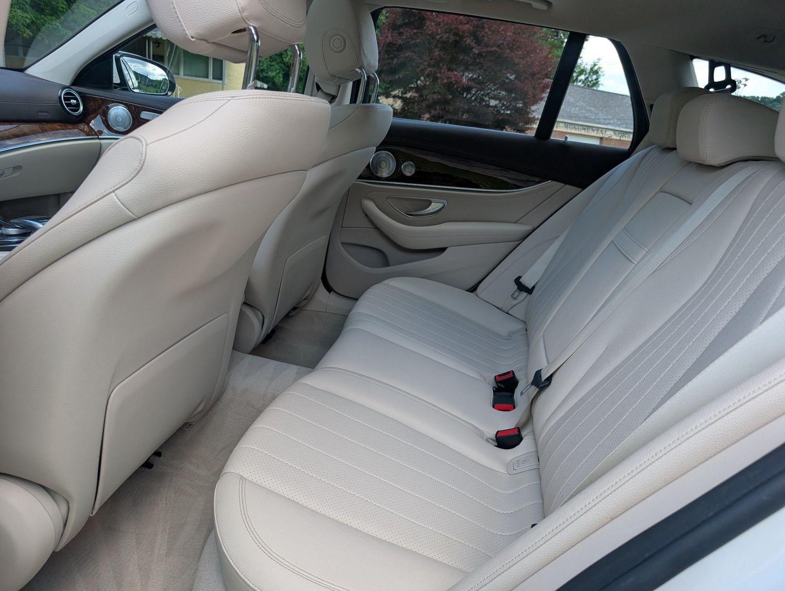 2017 Mercedes-Benz E 400 22