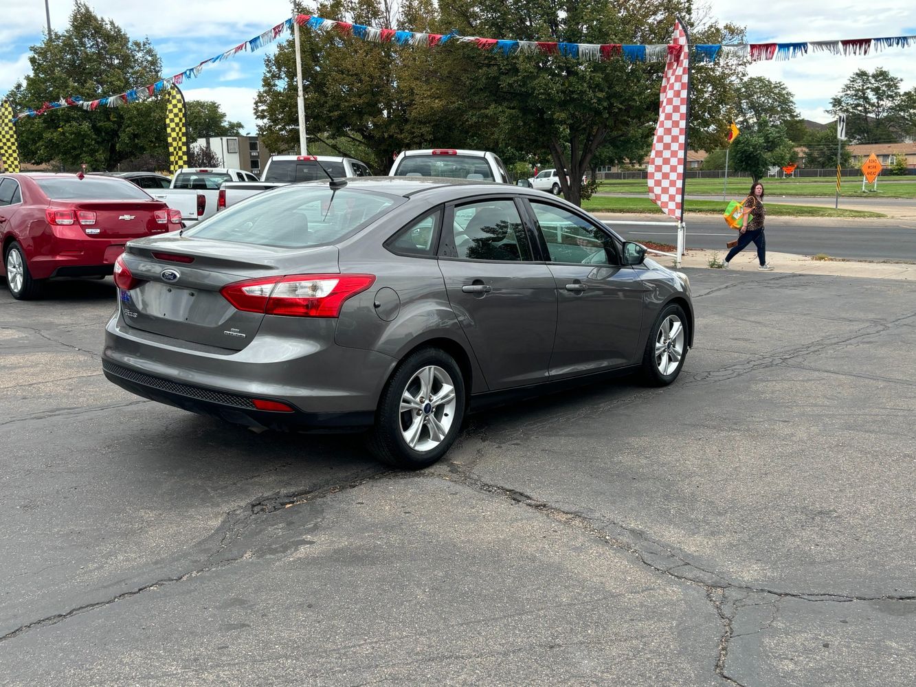 2014 Ford Focus SE photo 3