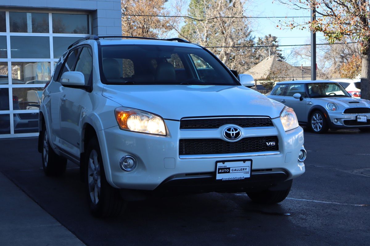 2010 Toyota RAV4 Limited V6