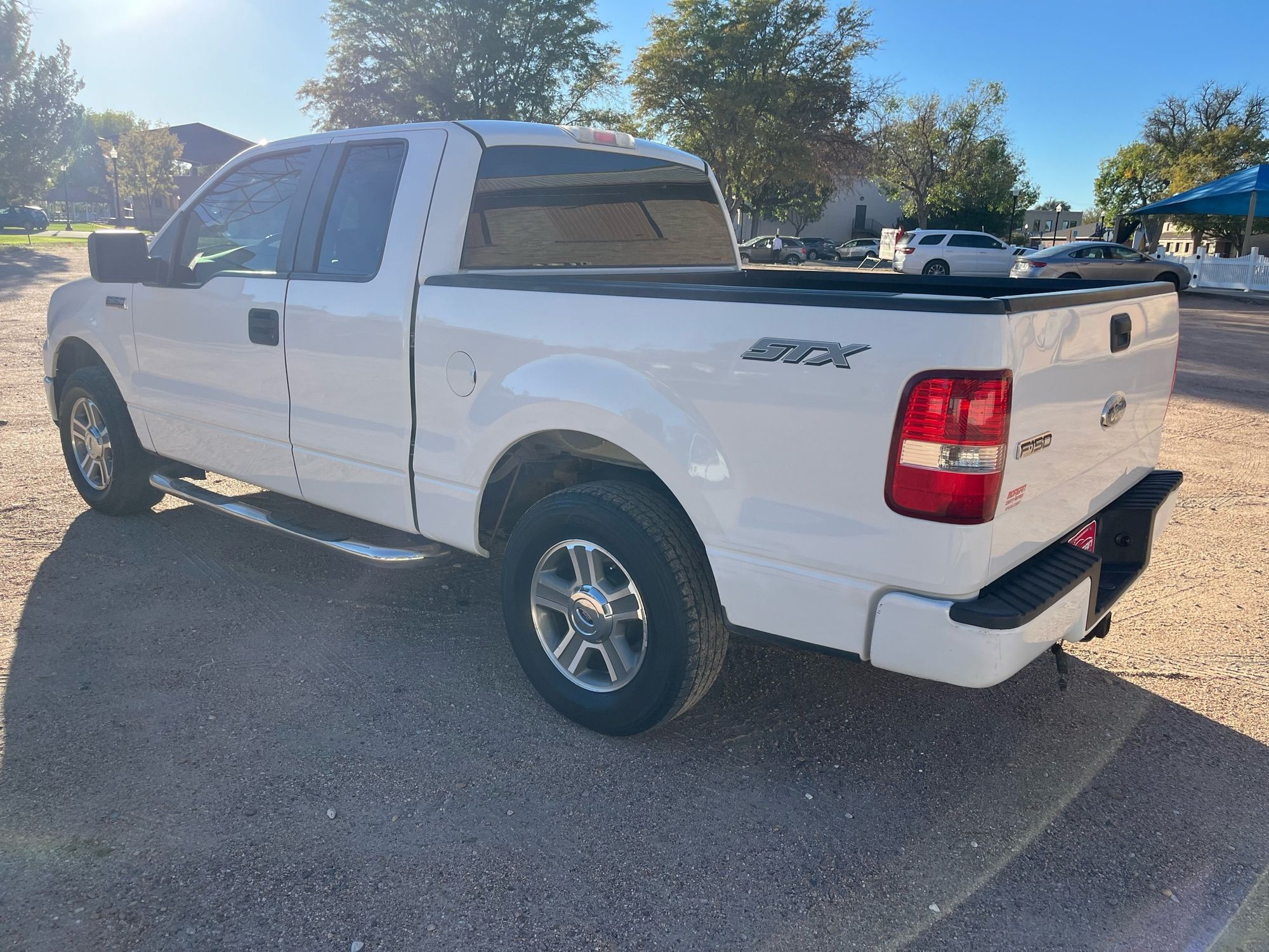 2008 Ford F-150 STX photo 4