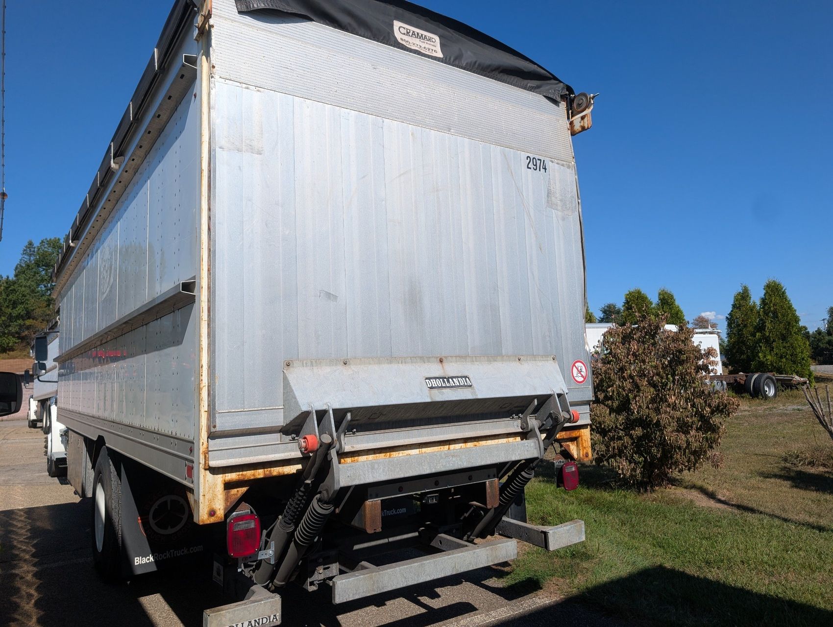 2018 Freightliner M2 106 12
