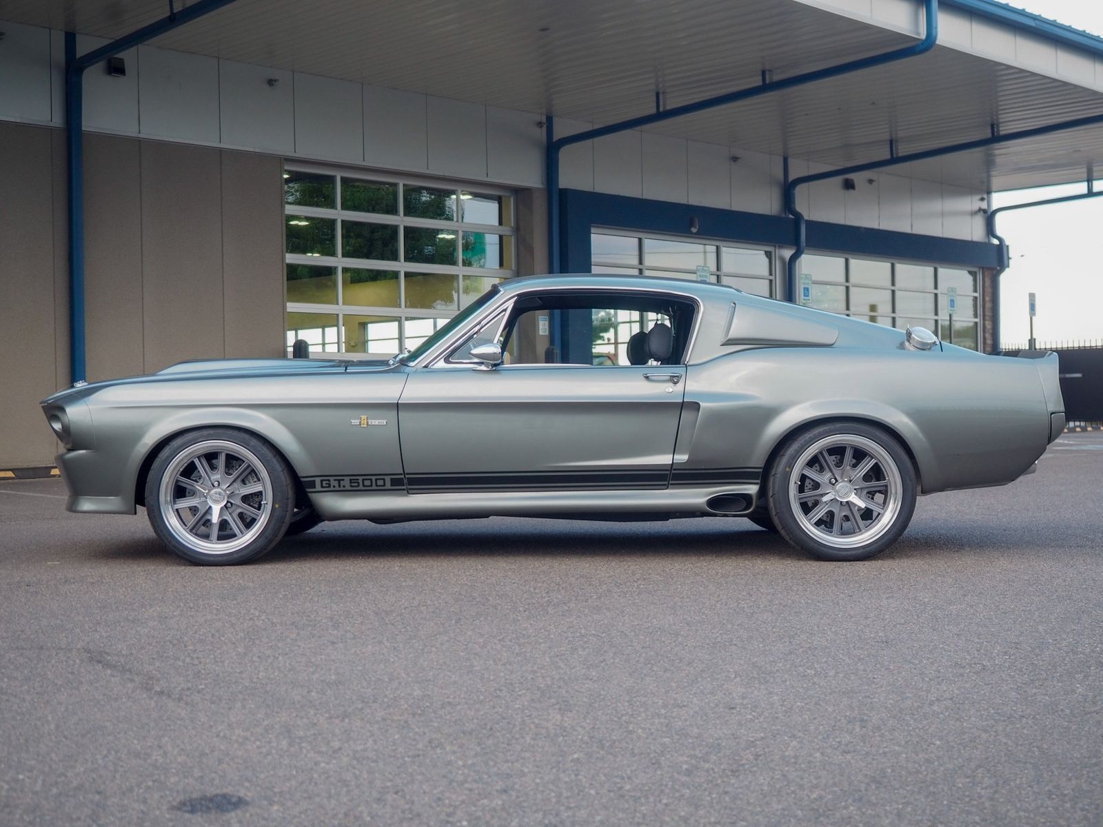 1967 Ford Mustang 10