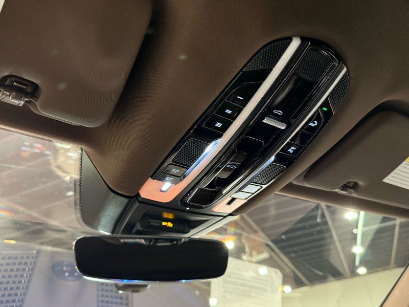 2022 Porsche Cayenne, photo 34