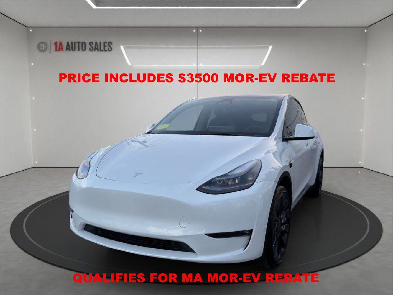 2023 Tesla Model Y Long Range's photo