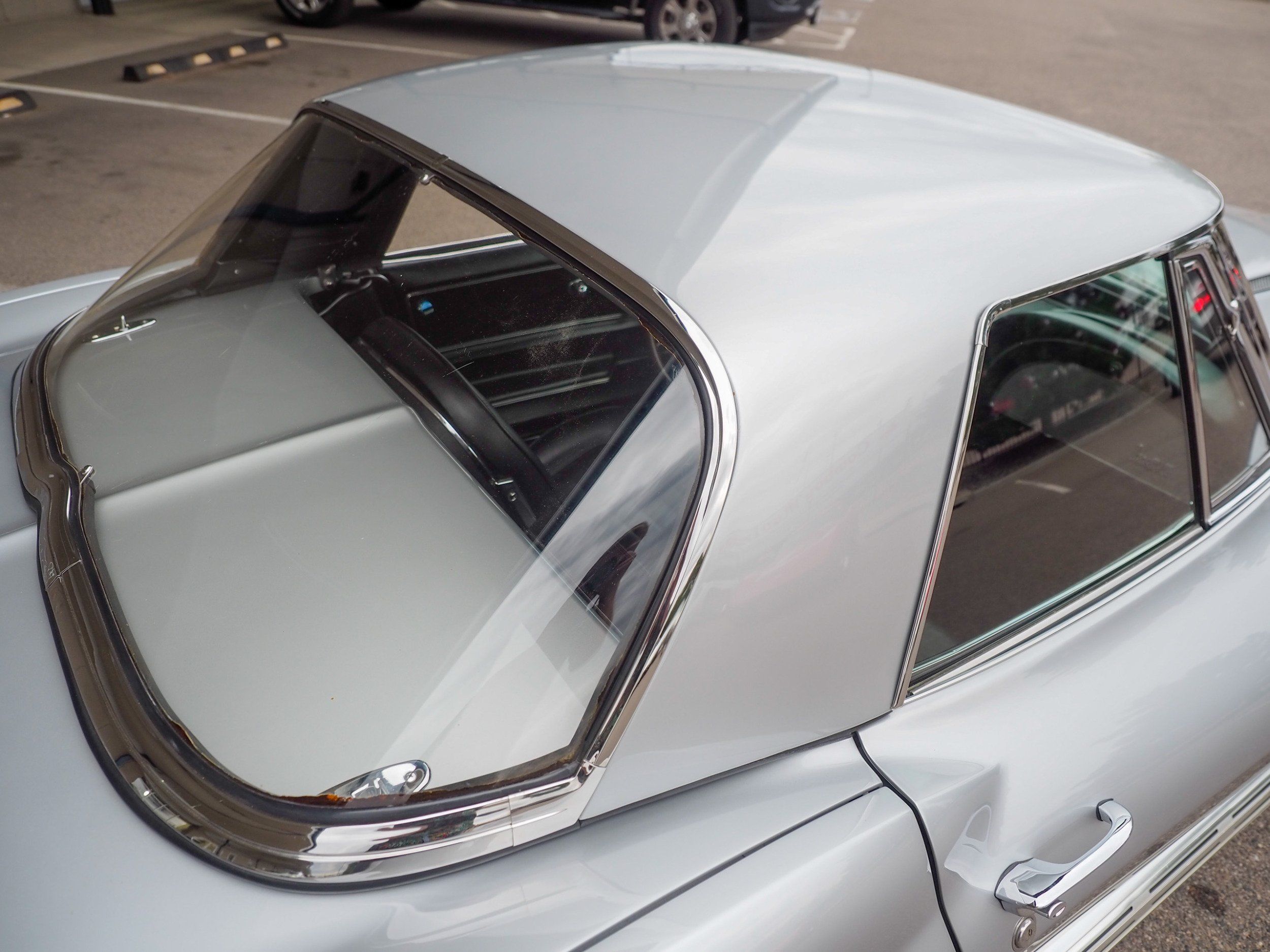 1966 Chevrolet Corvette Silver Roadster