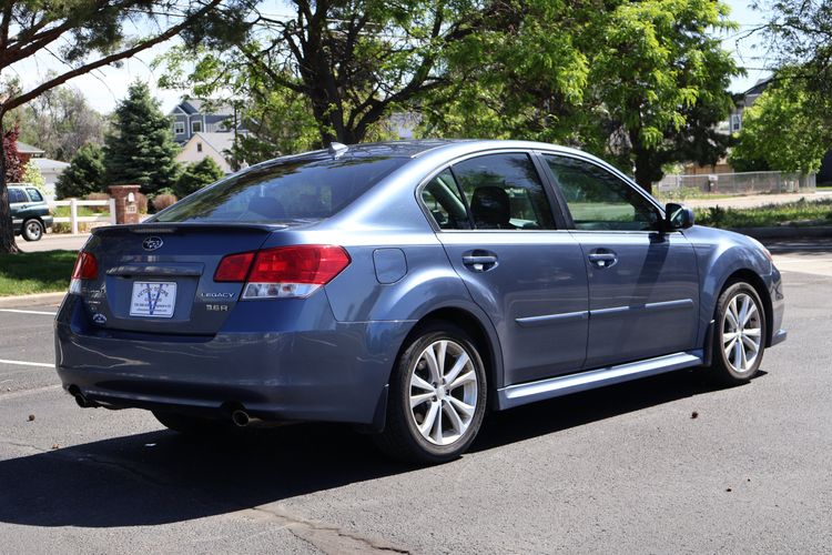 2013 Subaru Legacy 3.6R Limited | Victory Motors of Colorado