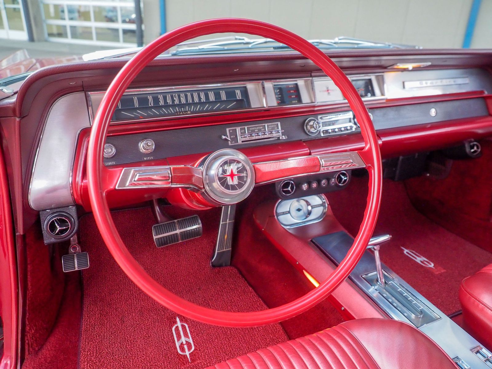 1963 Oldsmobile Starfire 72