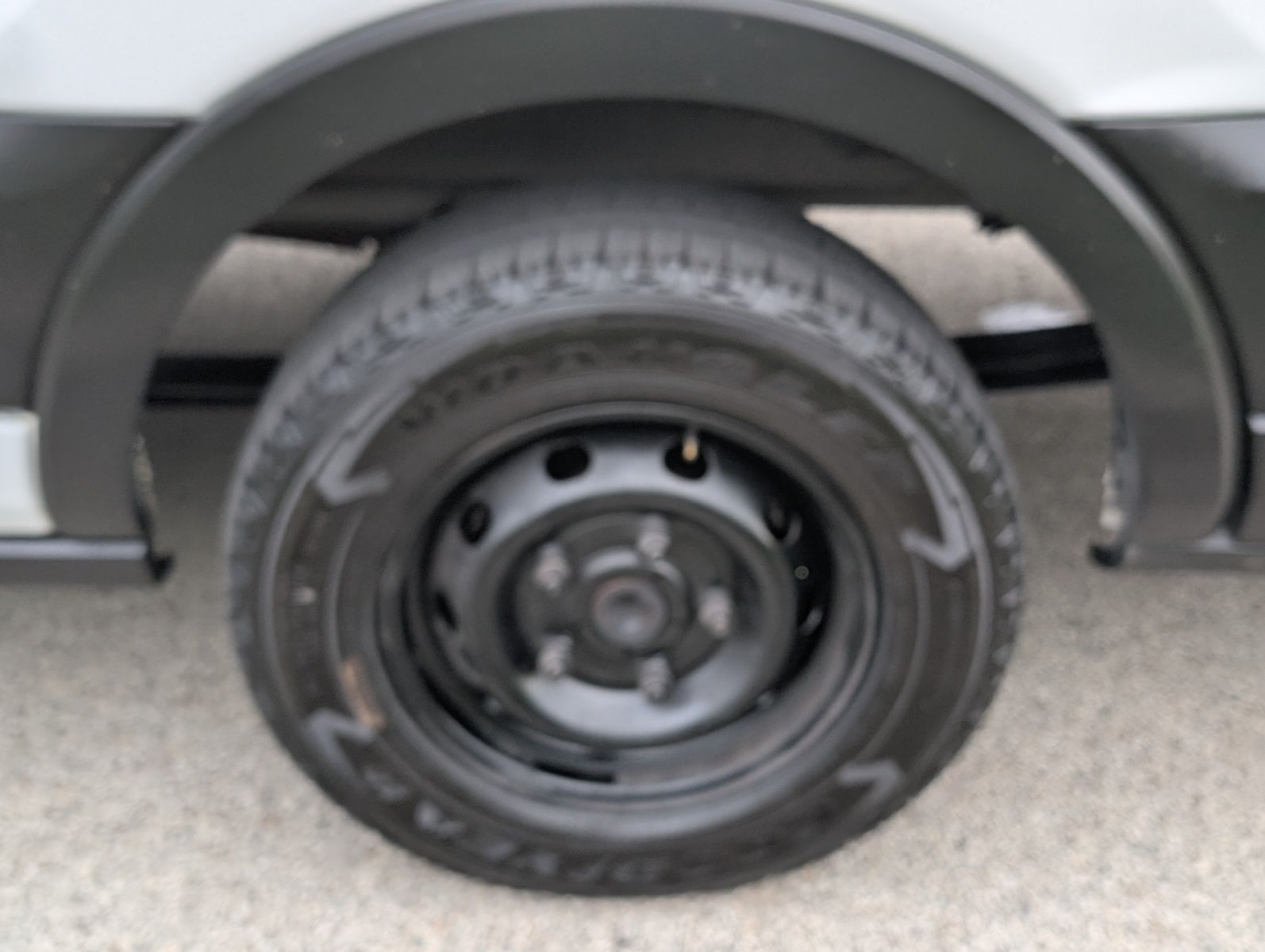 2019 Ford Transit-350 13