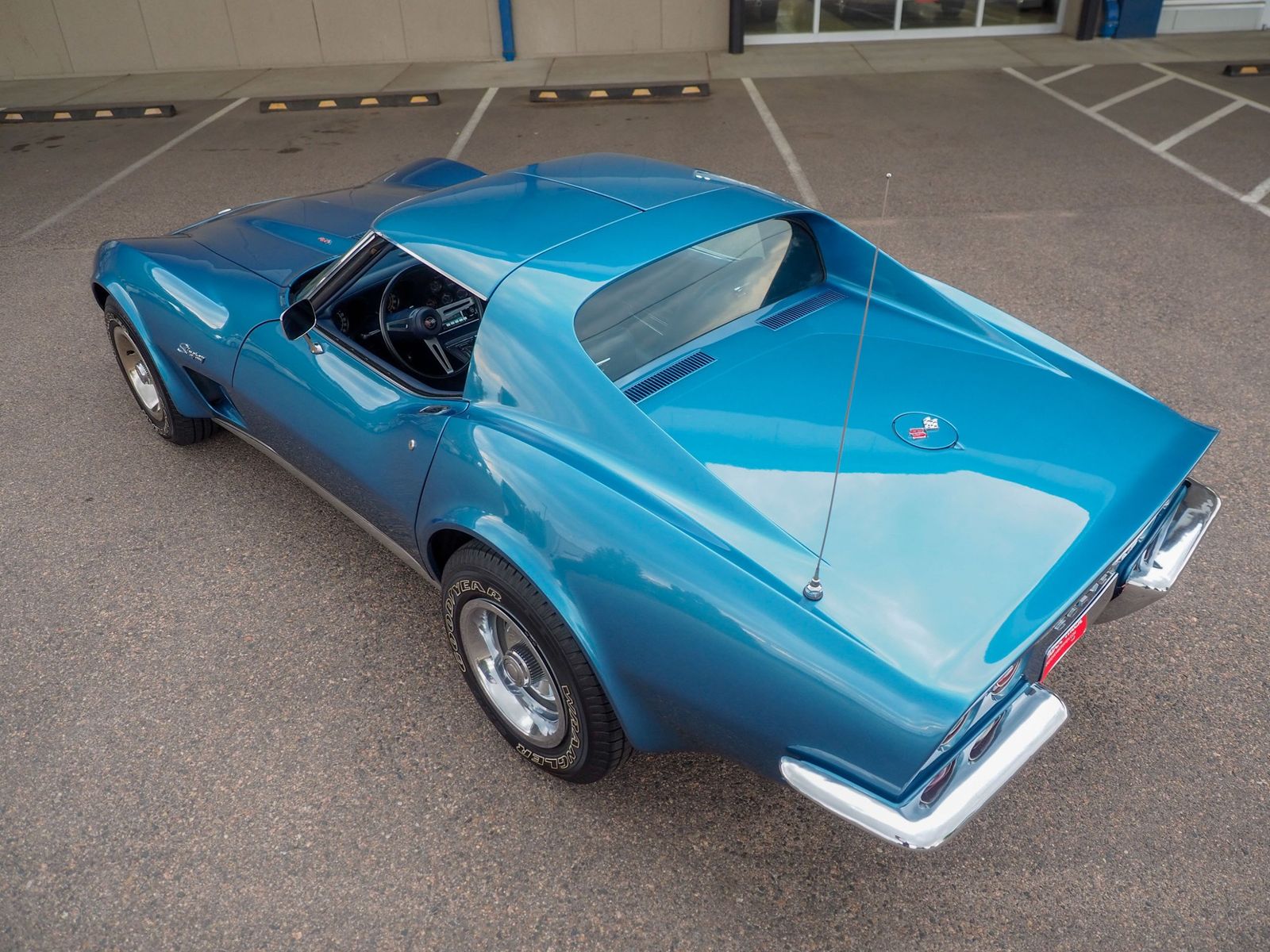 1973 Chevrolet Corvette 12