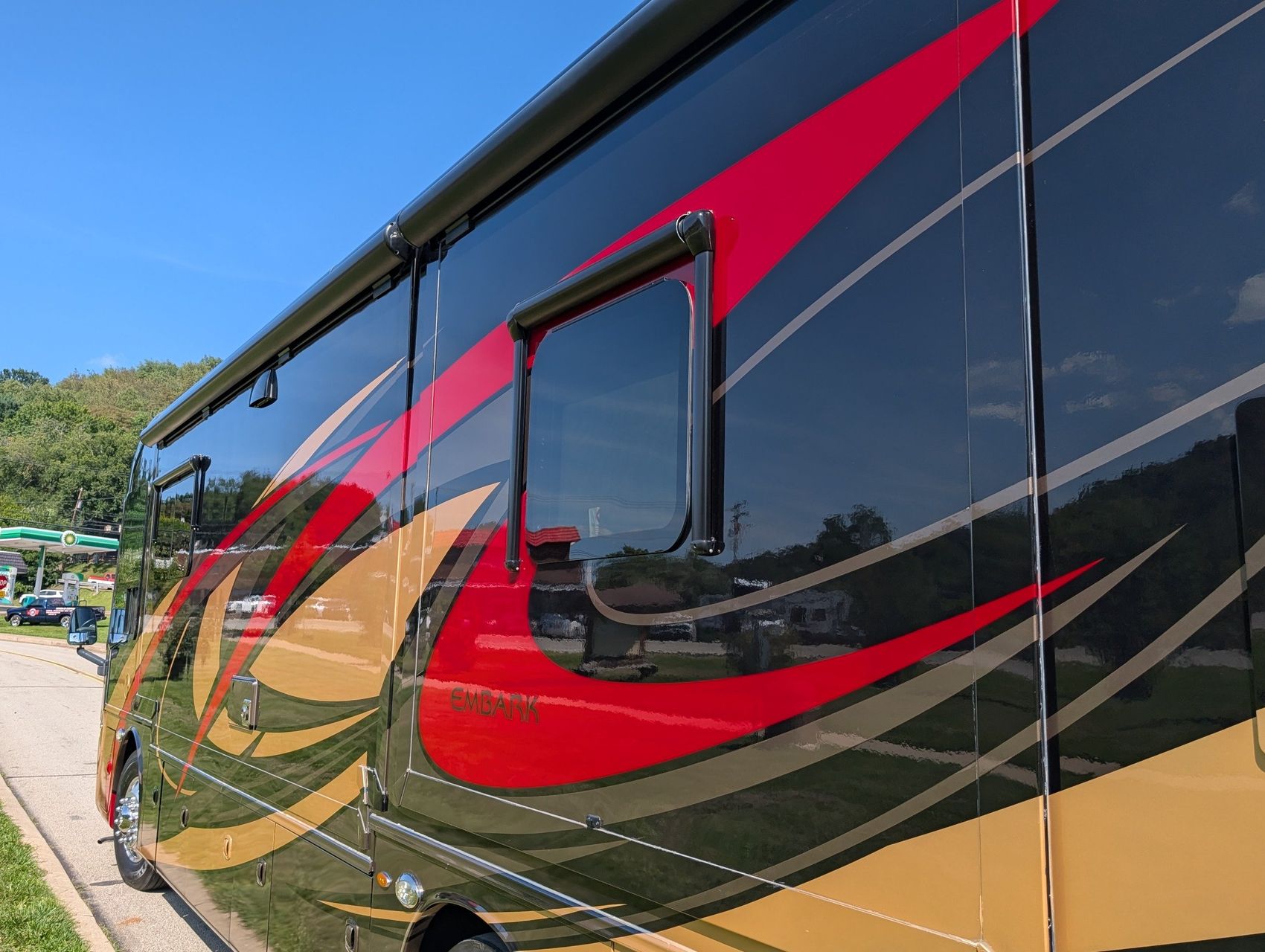 2019 Jayco Embark 241