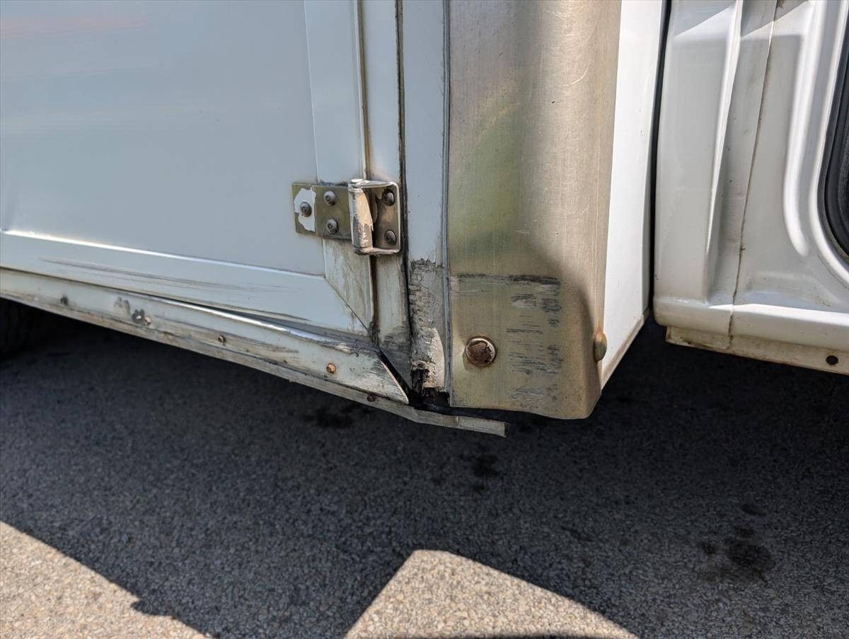 2014 Ford E-Series 21