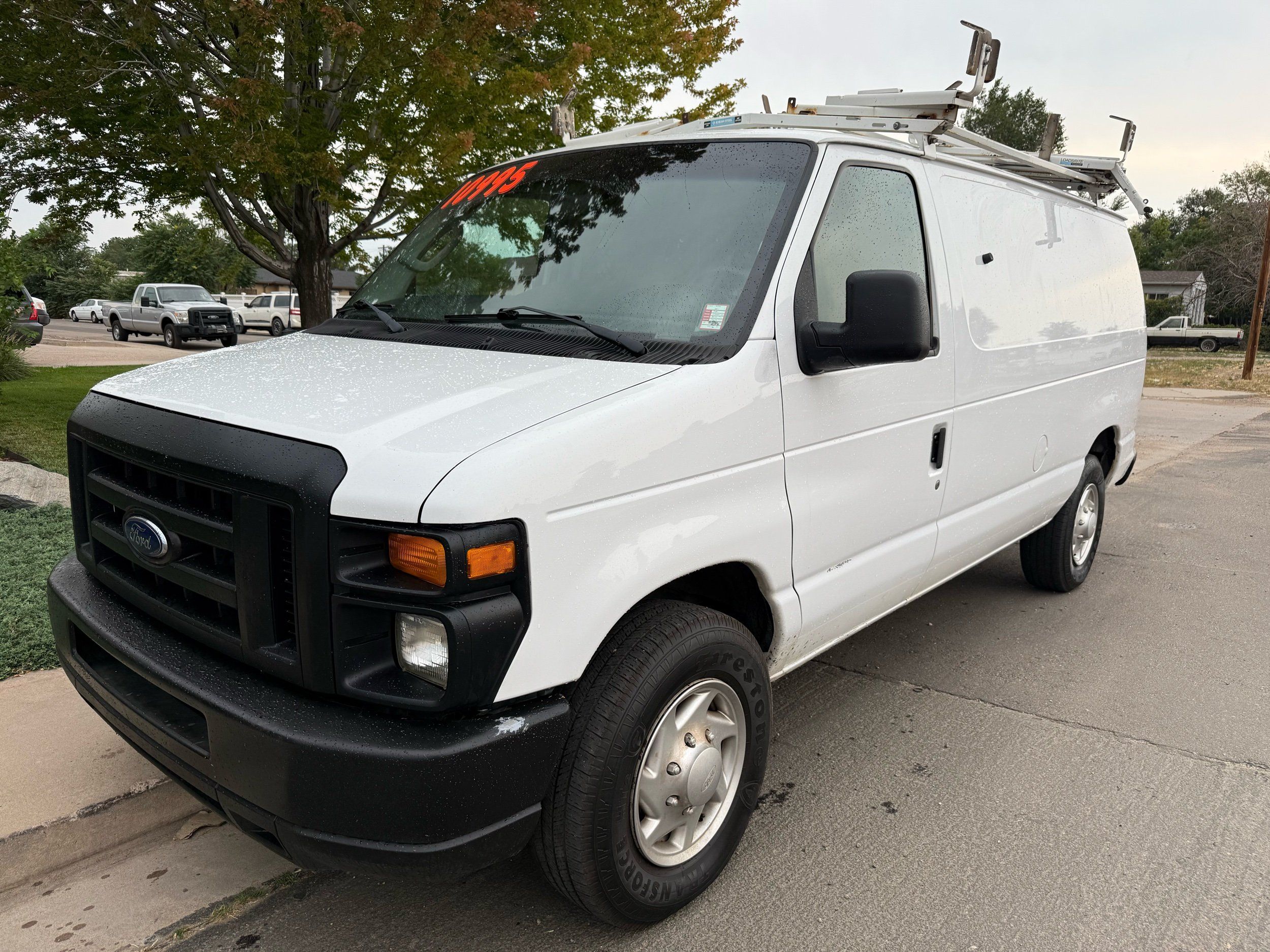 2011 Ford E-Series Cargo E-250's photo
