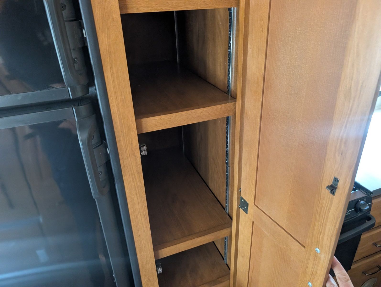 2004 Ford E-Series Chassis 107