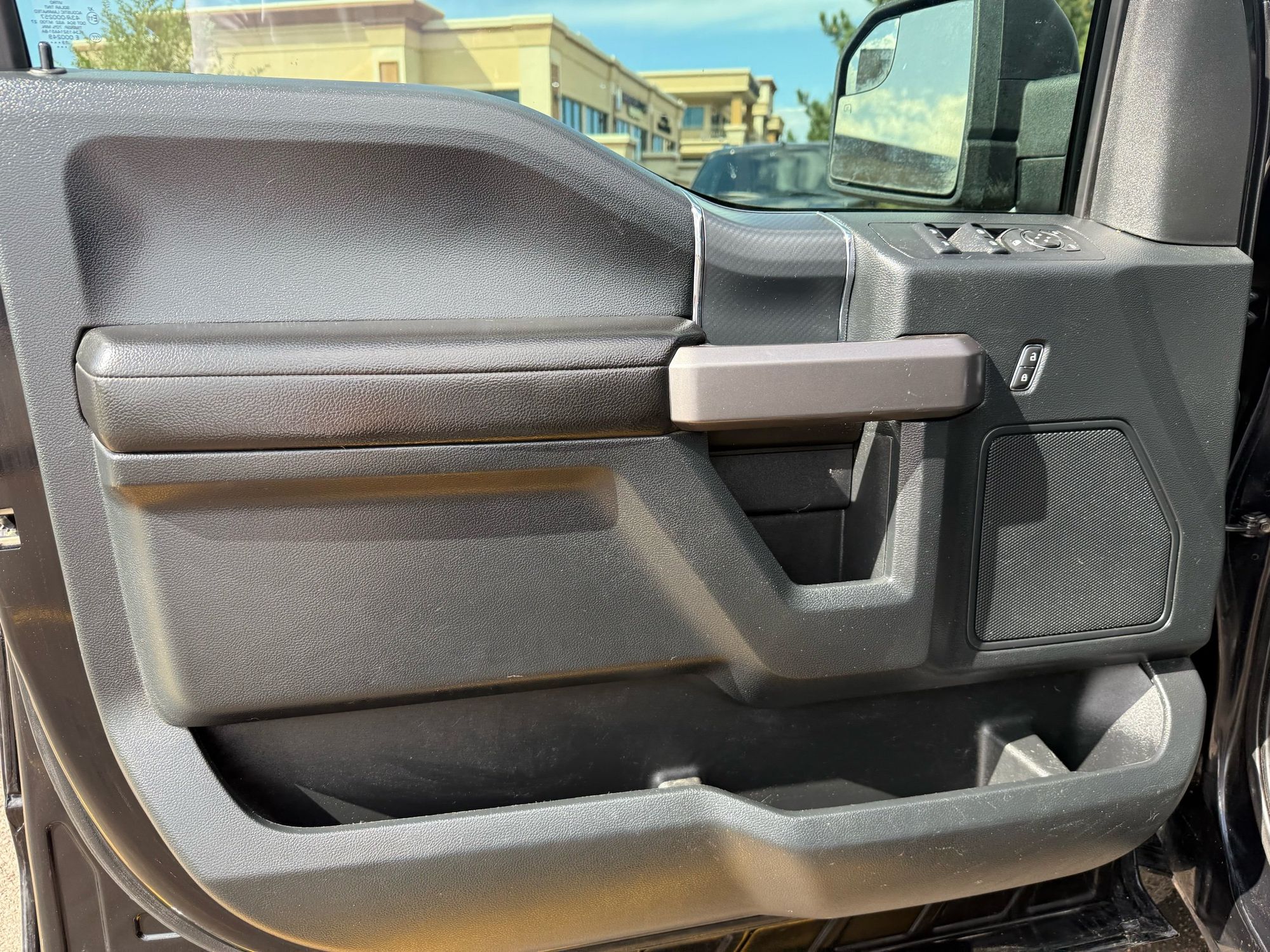 2019 Ford F-150 XLT photo 10