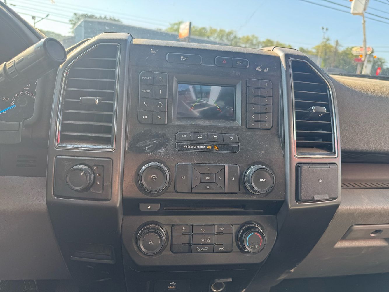 2018 Ford F-150 XLT photo 5