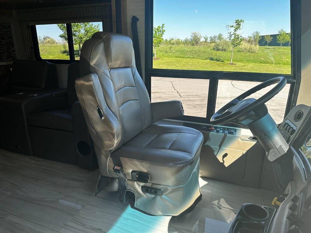 2019 Jayco Embark 62