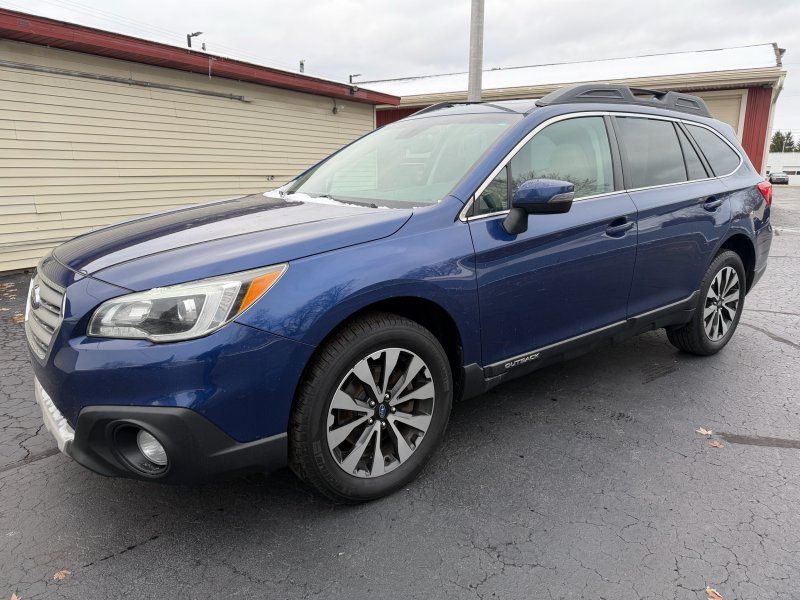 2017 Subaru Outback 3.6R Limited photo 2
