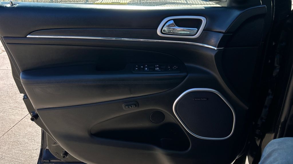 2018 Jeep Grand Cherokee Summit - Photo 24