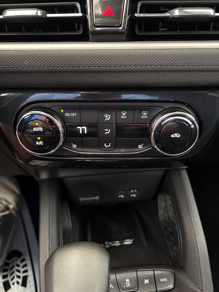 2024 Chevrolet Trailblazer LT photo 28