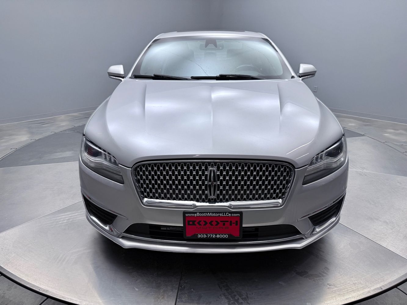 2017 Lincoln MKZ Reserve photo 2