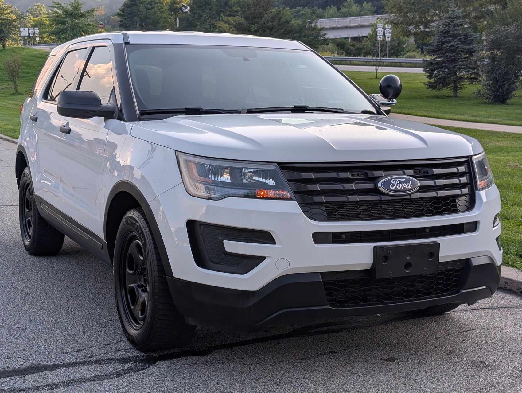 2018 Ford Explorer 2