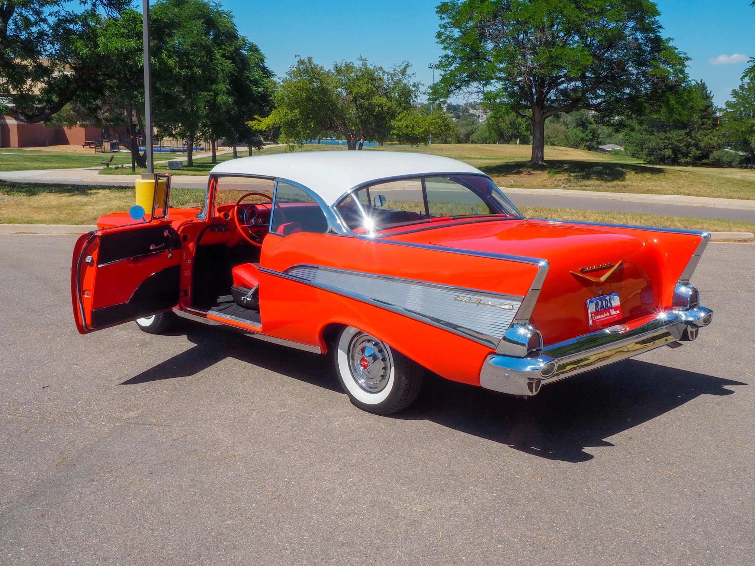 1957 Chevrolet Bel Air Orange 