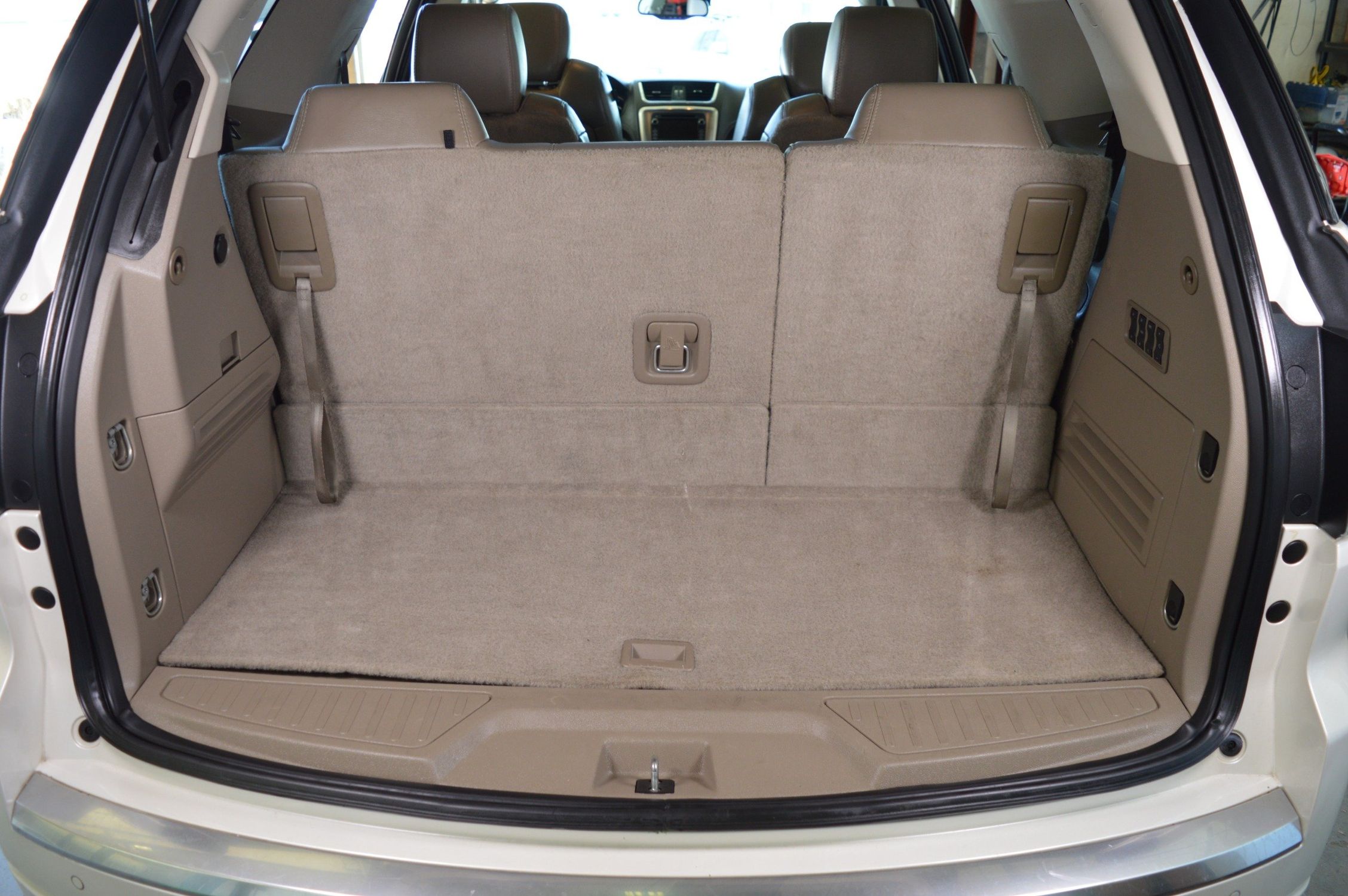 2015 Gmc Acadia Denali photo 40