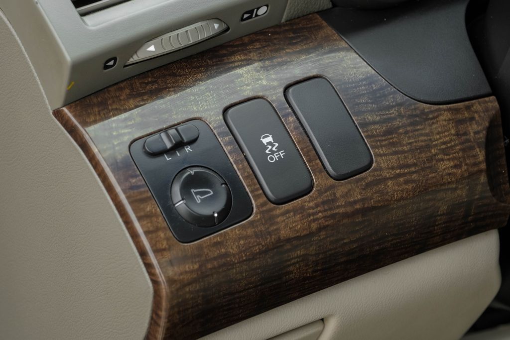2011 Acura MDX Base photo 27