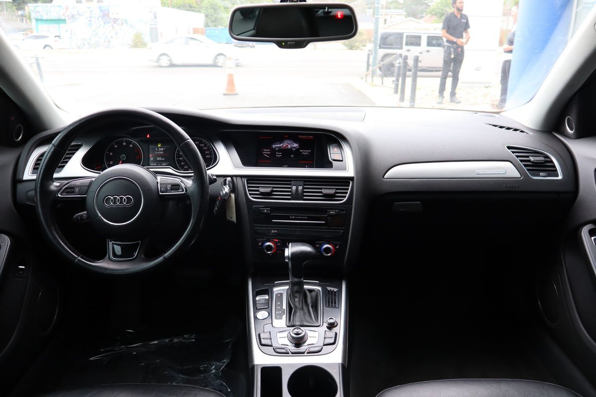 2016 Audi A4 2.0T quattro Premium Plus