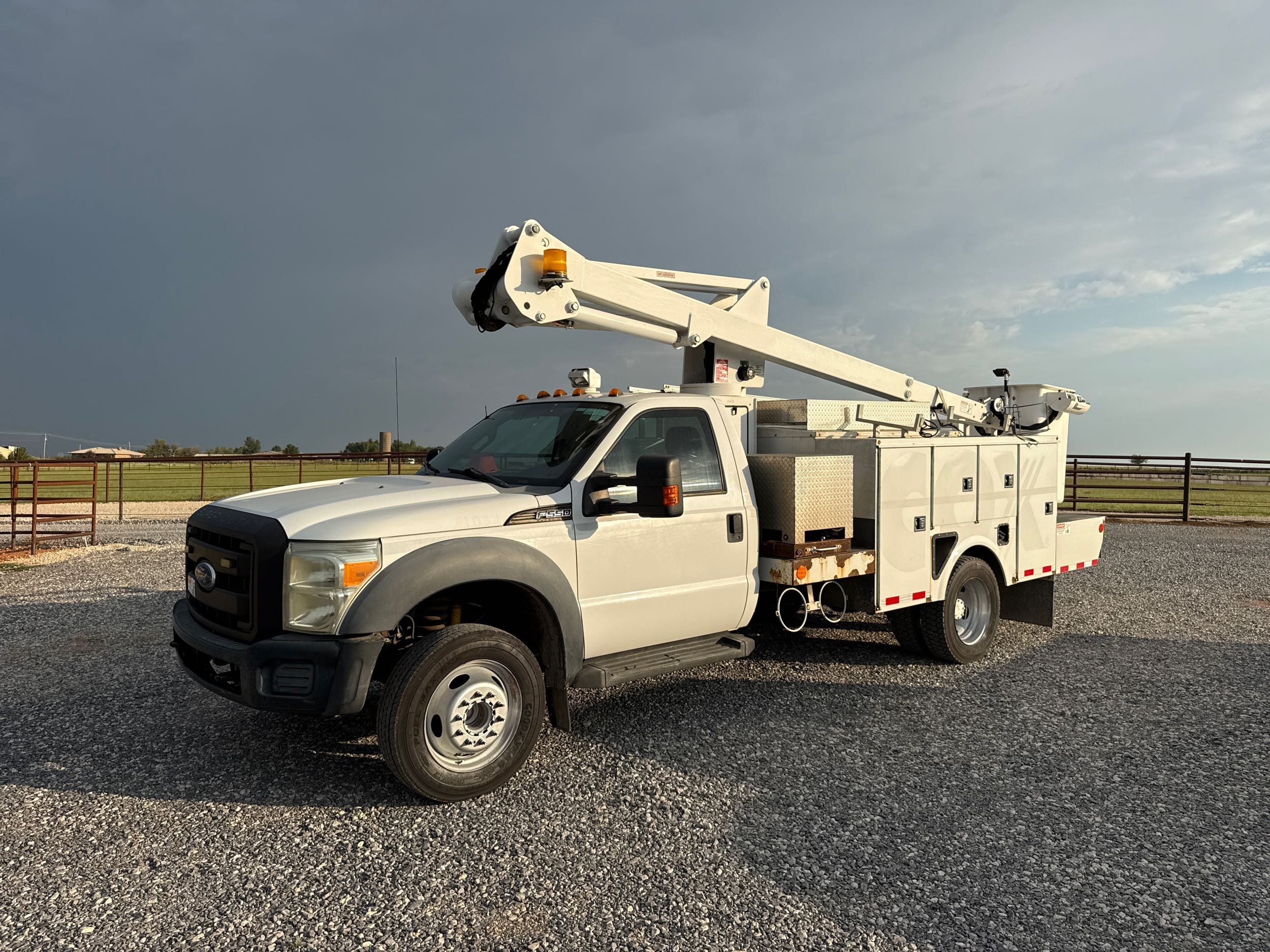 2012 Ford F-550's photo