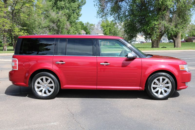 2009 Ford Flex Photos