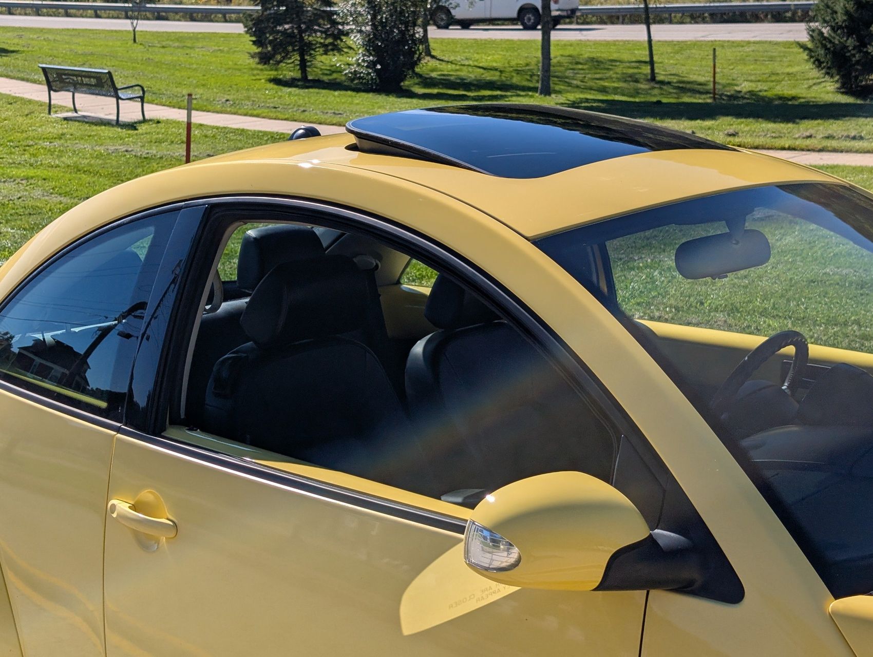 2008 Volkswagen New Beetle 20