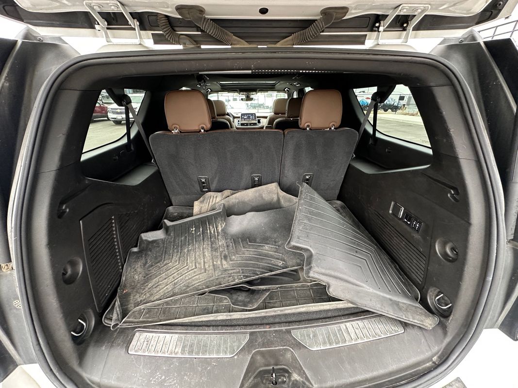 2021 Chevrolet Suburban High Country - Photo 13
