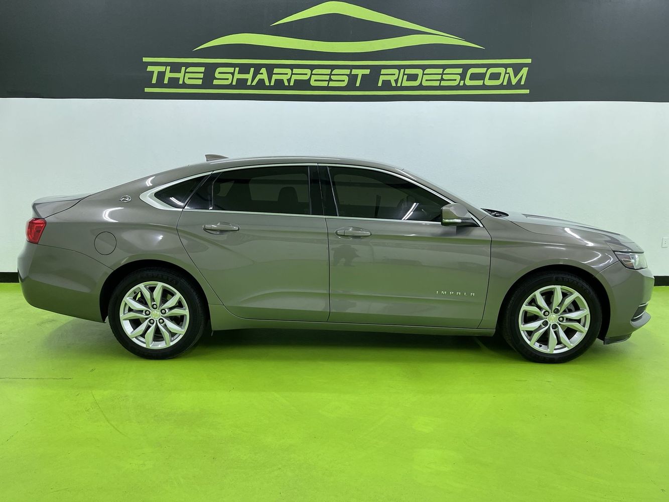 2017 Chevrolet Impala 1LT photo 11