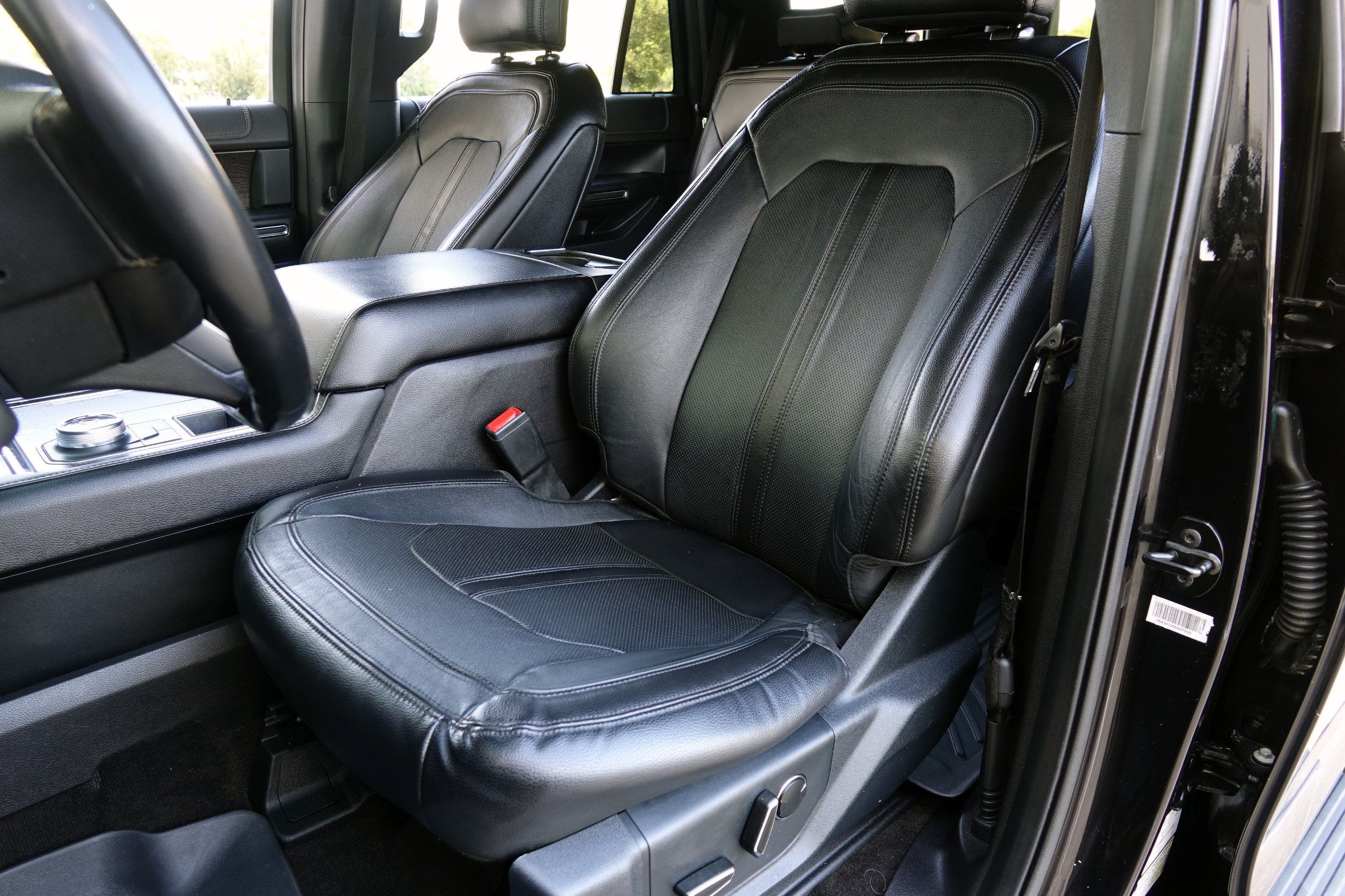 2020 Ford Expedition Limited photo 6